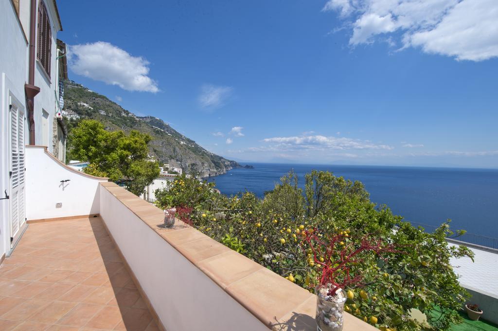 Villa Gaetano Праяно Экстерьер фото