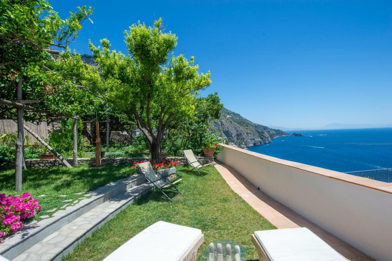Villa Gaetano Праяно Экстерьер фото